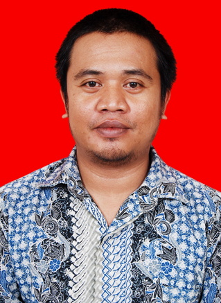 Deden Saputra, S.Kom-Tenaga Kependidikan